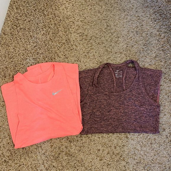 Two Nike Dri Fit Womens Sleeveless Shirt -Tank Tops Size XS - Picture 2 of 13